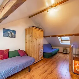 https://duplex-apartment-in-the-heart-of-the-city-with-mountain.hotels-rhonealpes.com